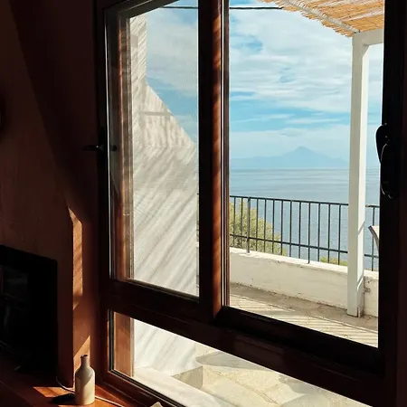 Athos Cape Traditional House بيت للعطل *